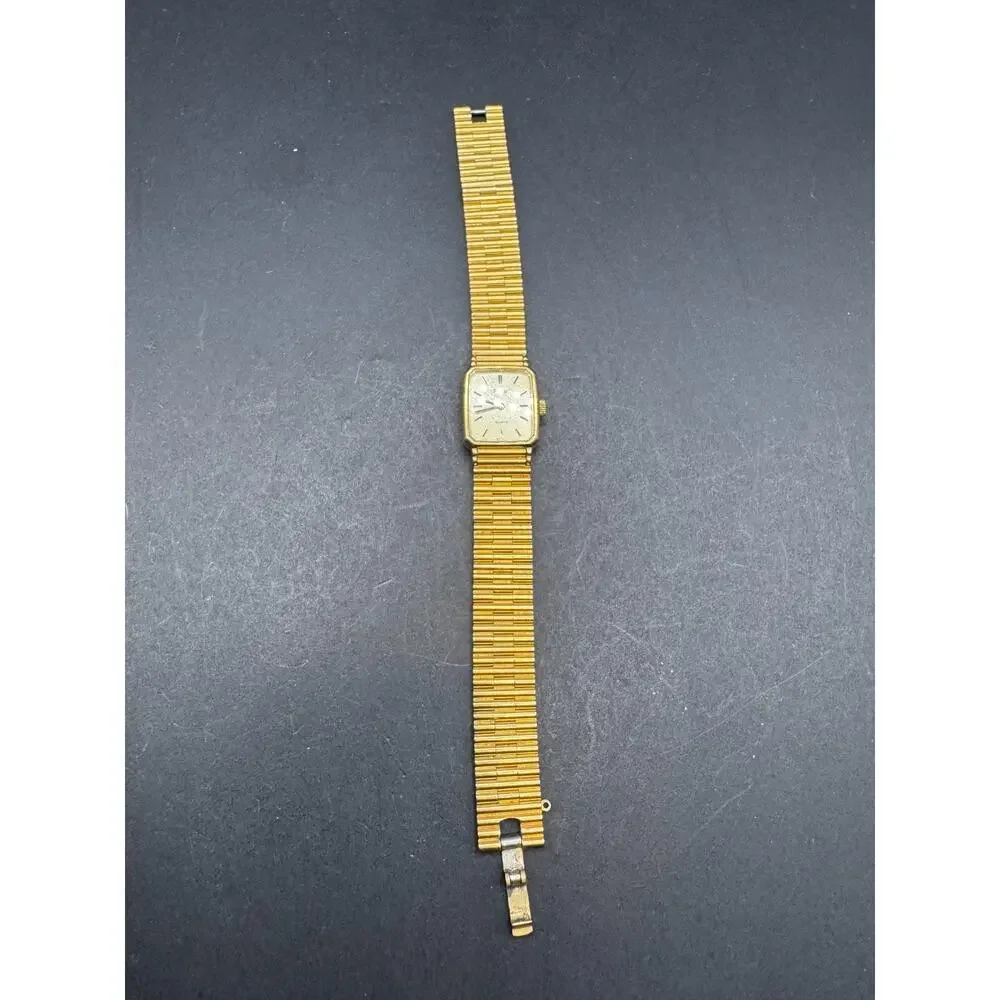 Vintage Pulsar Quartz Tank Watch Women's Gold Tone V232-5060 17mm Bracelet Band